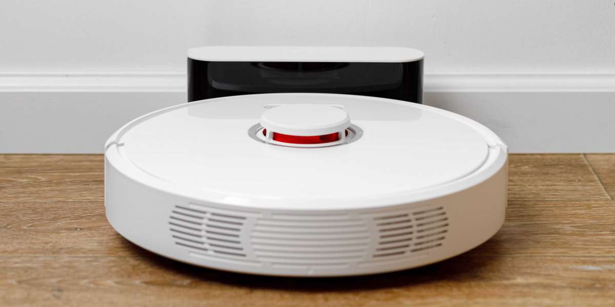 9 Signs That You're The Best Self Emptying Robot Vacuum Expert